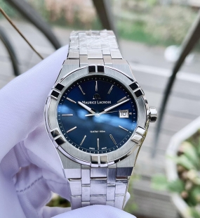 Maurice Lacroix Aikon Stee AI1108-SS002-430-1