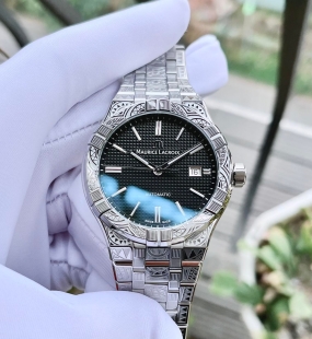 Maurice Lacroix Aikon Urban Tribe AI6008-SS009-330-1