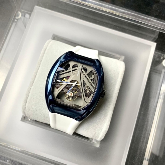 Cronus Art R1-002