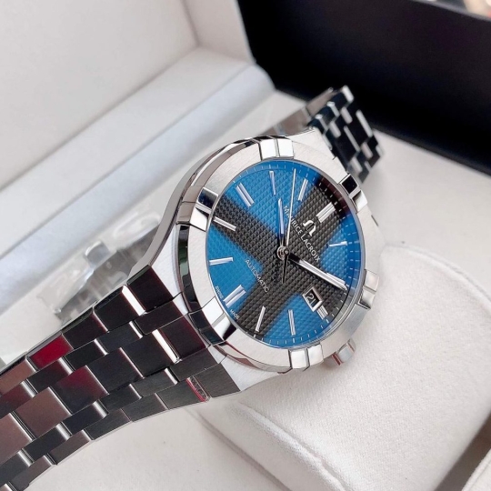 Maurice Lacroix AI6008-SS002-330-1