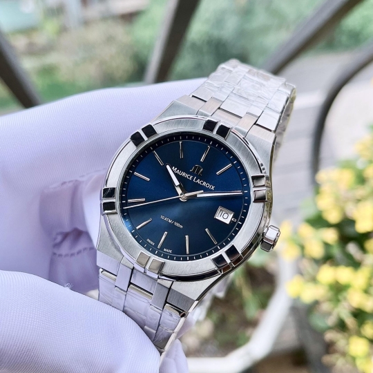 Maurice Lacroix Aikon Stee AI1108-SS002-430-1