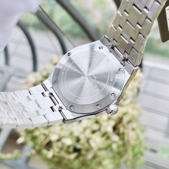 Maurice Lacroix Aikon Stee AI1108-SS002-430-1