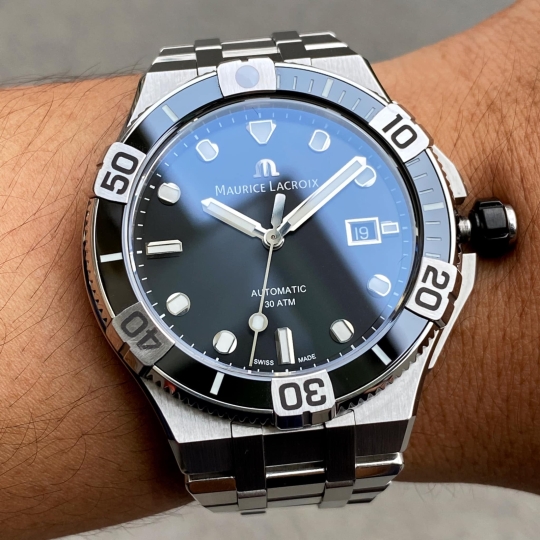 Maurice Lacroix Aikon Venturer AI6058-SS002-330-1