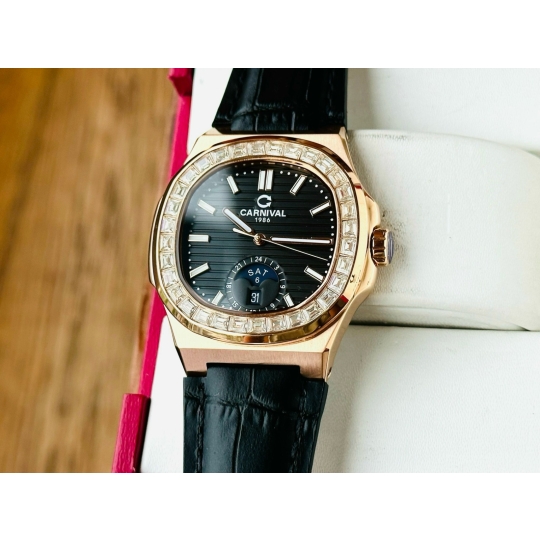Carnival Nautilus 8110g Dây Da đen
