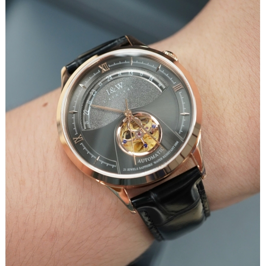 I&W Carnival IW525